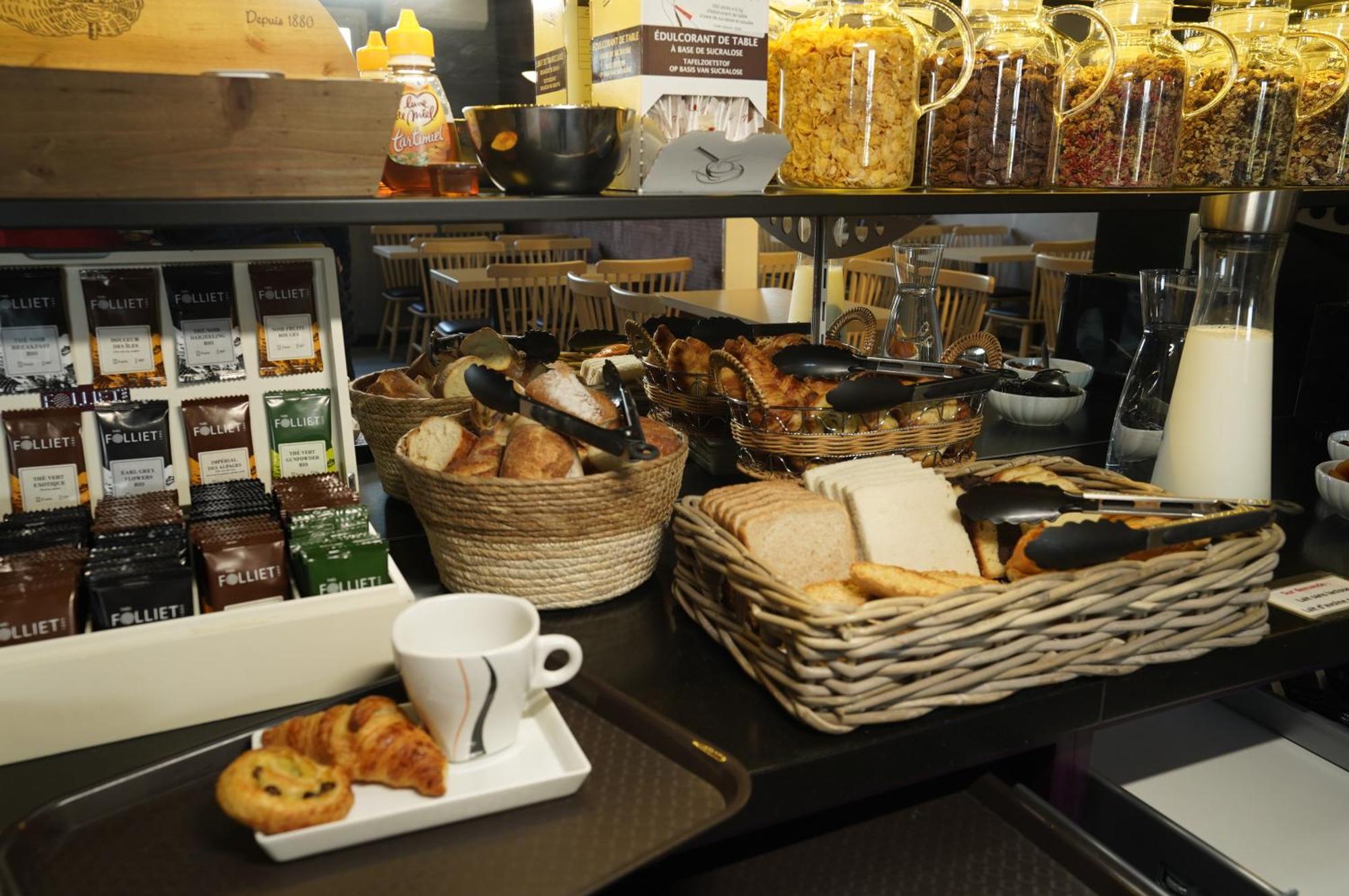Anais Hotel Bourges Nord Saint-Doulchard Zewnętrze zdjęcie